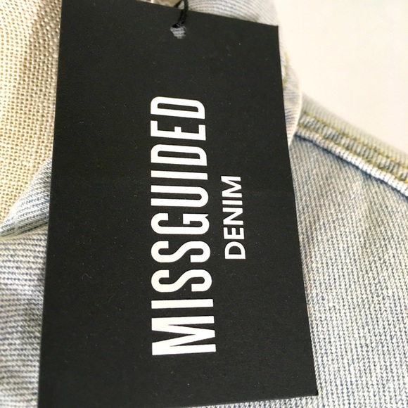 Misguided light denim cowgirl dress, fitted waist, button down, above the knee - Picture 5 of 9